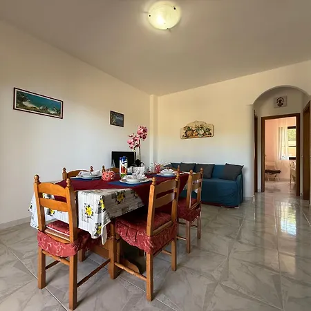 10 Min Walk From The Sea With Spectacular Views Апартаменты *