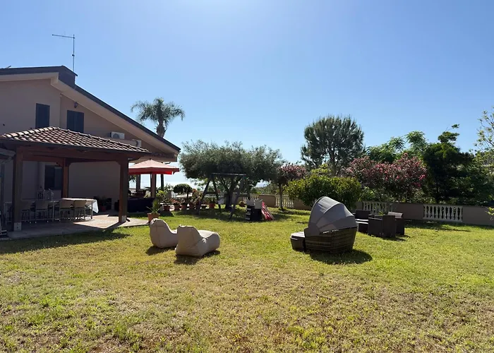 10 Min Walk From The Sea With Spectacular Views Apartamento *