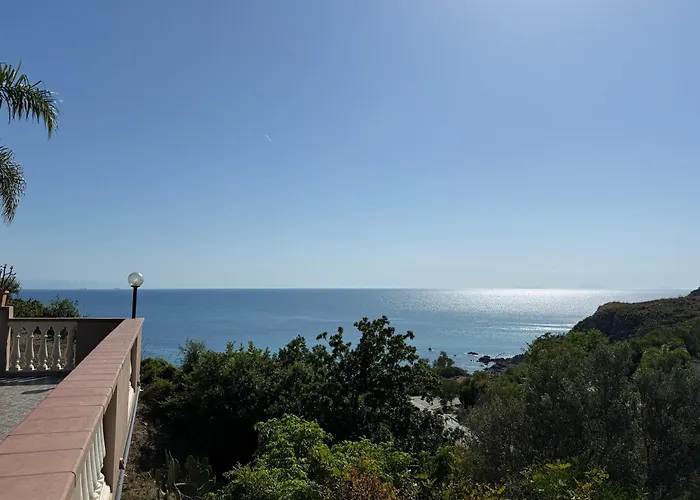 10 Min Walk From The Sea With Spectacular Views Apartamento Capo Vaticano