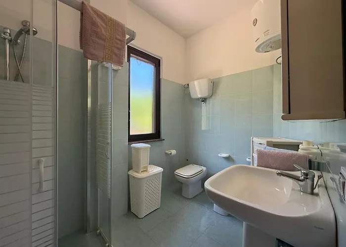 10 Min Walk From The Sea With Spectacular Views *