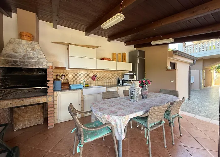 Apartamento 10 Min Walk From The Sea With Spectacular Views